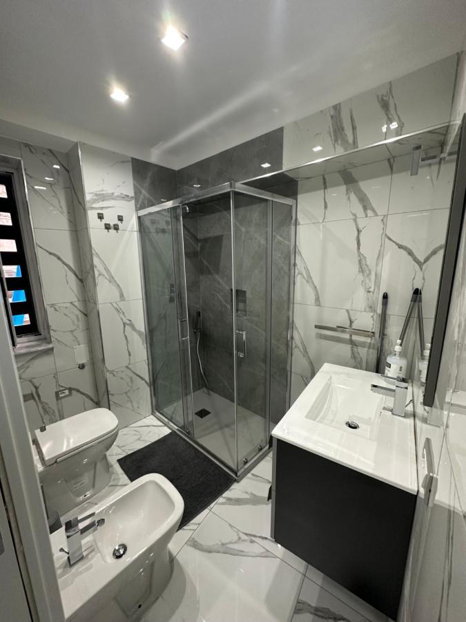 Appartamento Mavy House Napoli Esterno foto